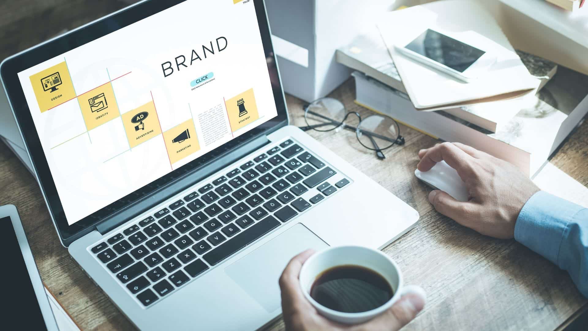 Manual de identidad corporativa