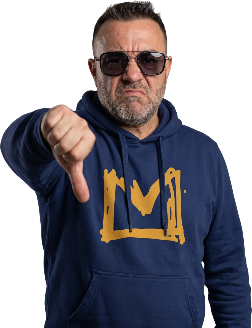 Pep Zamora con el pulgar hacia abajo