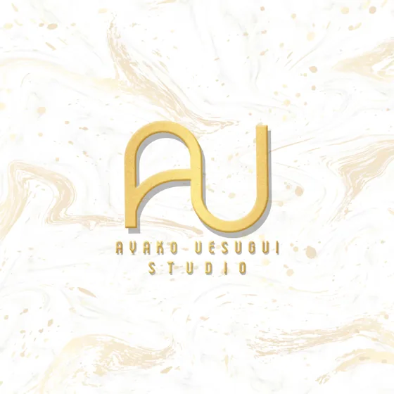 Logo AU Studio diseñado por ZAMORA